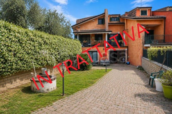 casa indipendente in vendita a Capena