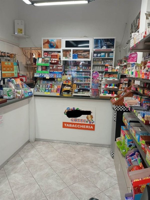 negozio in vendita a Capena