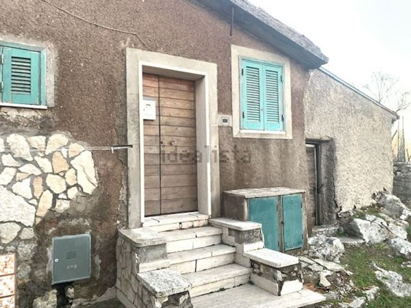 appartamento in vendita a Capranica Prenestina in zona Guadagnolo