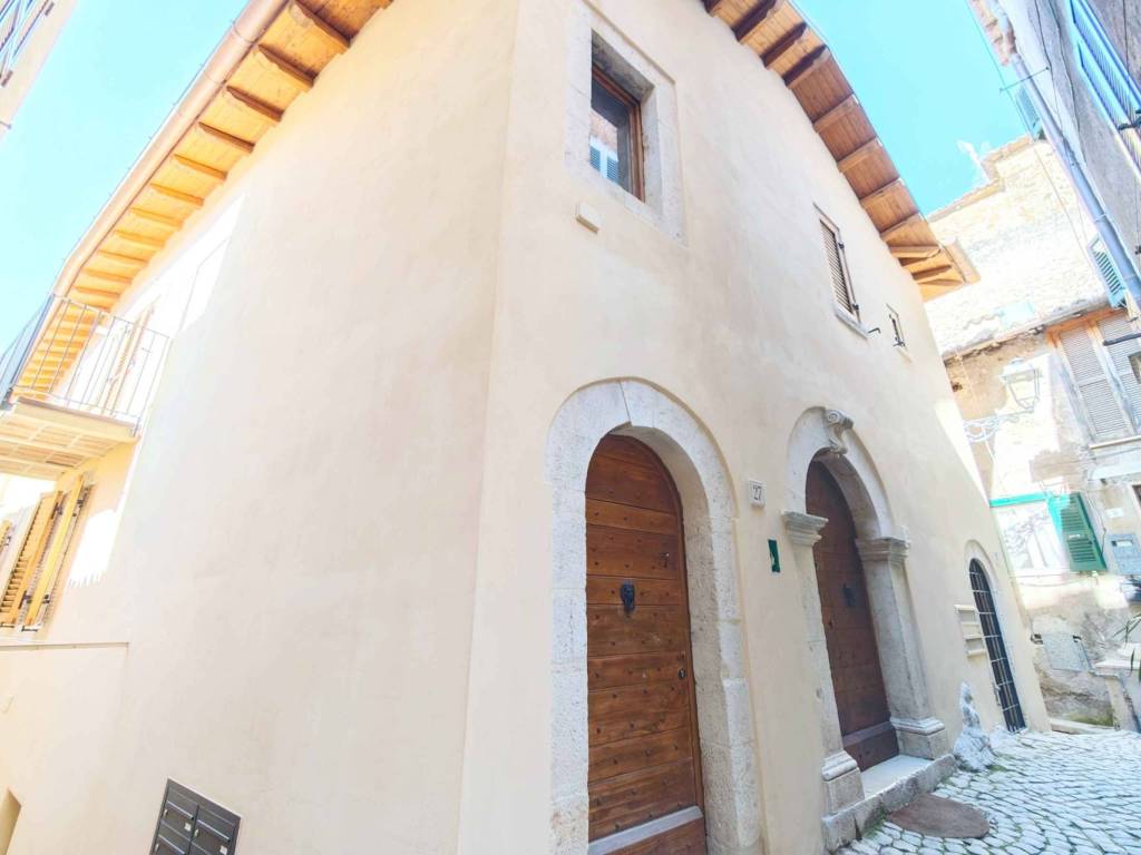appartamento in vendita a Carpineto Romano
