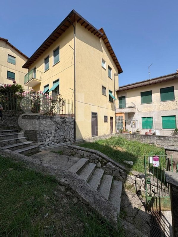appartamento in vendita a Carpineto Romano