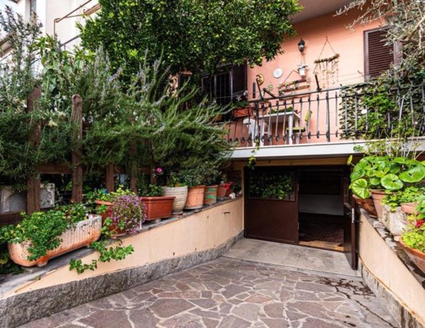 appartamento in vendita a Castel Gandolfo in zona Pavona