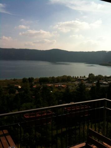 appartamento in vendita a Castel Gandolfo