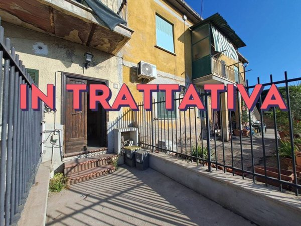 casa indipendente in vendita a Castel Gandolfo in zona Pavona