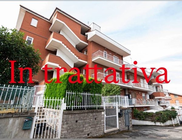 appartamento in vendita a Castel Gandolfo in zona Pavona