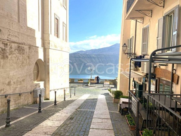 appartamento in vendita a Castel Gandolfo