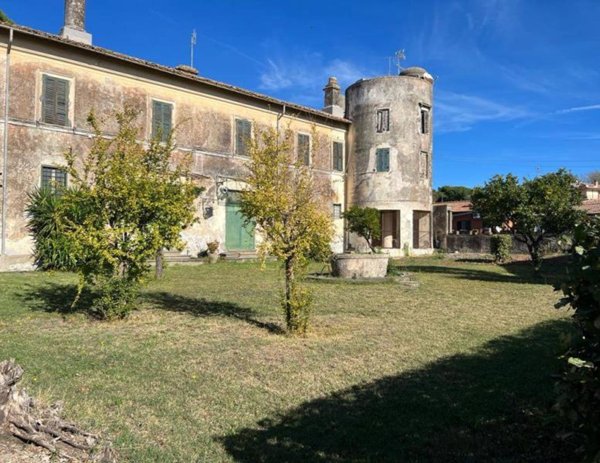 casa indipendente in vendita a Castel Gandolfo