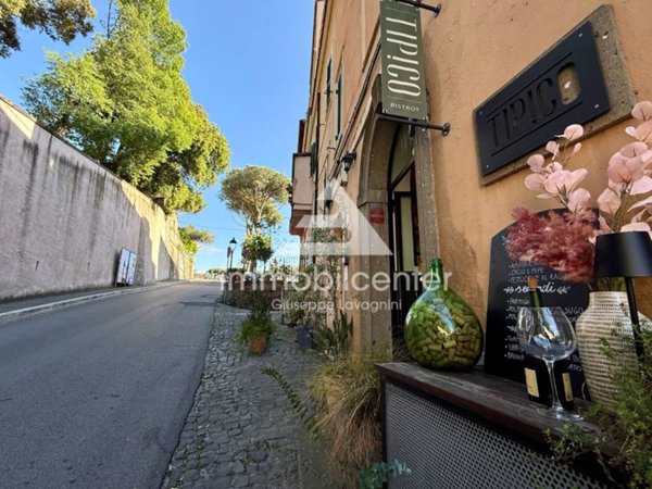 negozio in vendita a Castel Gandolfo