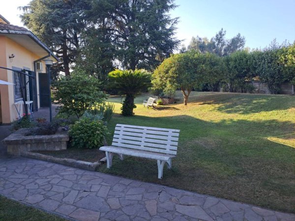 casa indipendente in vendita a Castel Gandolfo in zona Mole di Castel Gandolfo