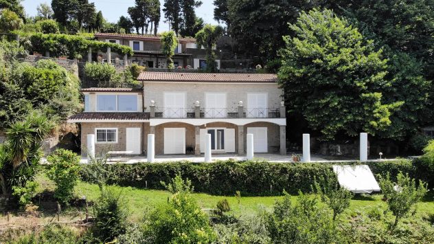 casa indipendente in vendita a Castel Gandolfo