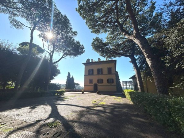 appartamento in vendita a Castel Gandolfo in zona Pavona