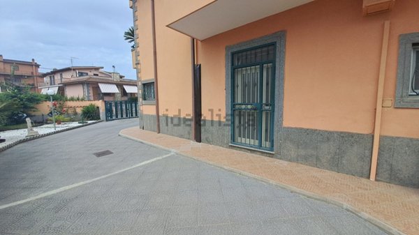 appartamento in vendita a Castel Gandolfo in zona Pavona