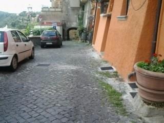 appartamento in vendita a Castel Gandolfo in zona Pavona