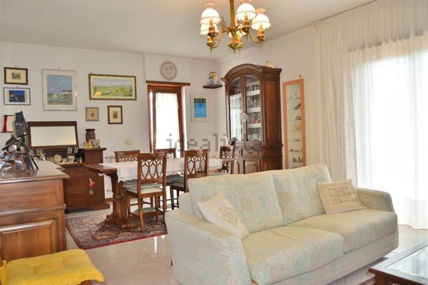 appartamento in vendita a Castel Gandolfo in zona Pavona