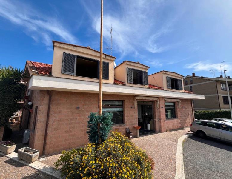 appartamento in vendita a Castel Gandolfo