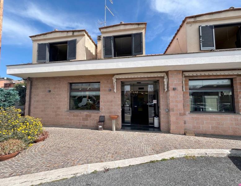 appartamento in vendita a Castel Gandolfo