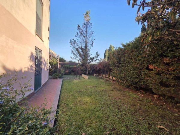 appartamento in vendita a Castel Gandolfo in zona Pavona