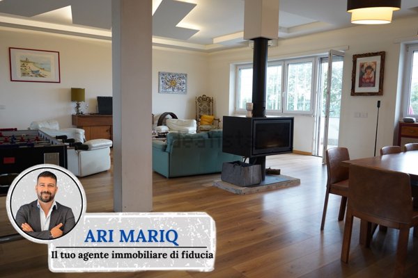 casa indipendente in vendita a Castel Gandolfo