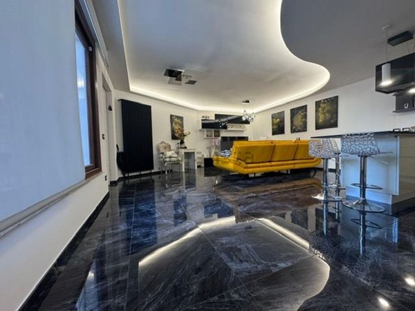 appartamento in vendita a Castel Gandolfo in zona Pavona