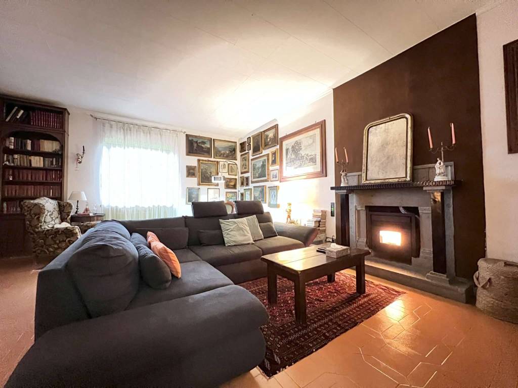 casa indipendente in vendita a Castel Gandolfo