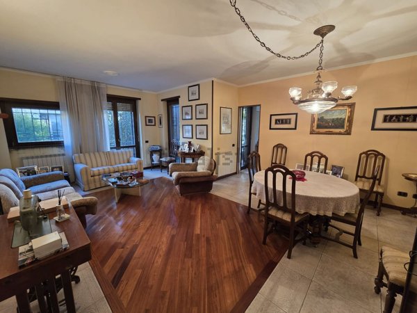 appartamento in vendita a Castel Gandolfo in zona Pavona