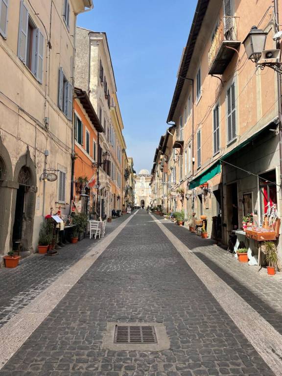 appartamento in vendita a Castel Gandolfo