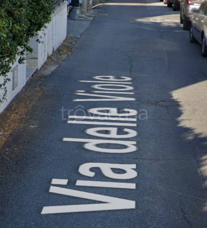 terreno edificabile in vendita a Castel Gandolfo in zona Pavona