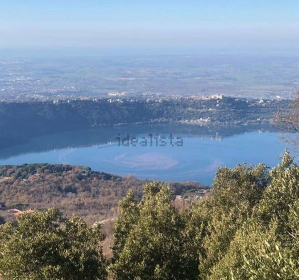 appartamento in vendita a Castel Gandolfo