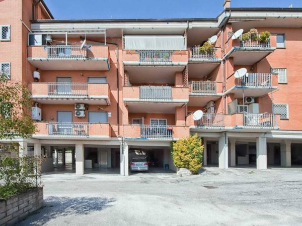 appartamento in vendita a Castel Gandolfo in zona Pavona