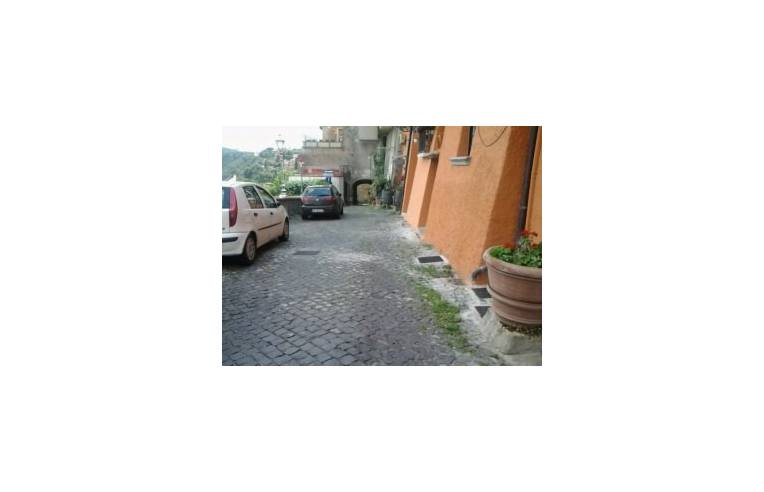 appartamento in vendita a Castel Gandolfo in zona Pavona