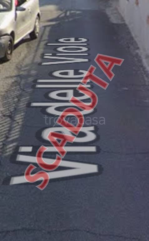 terreno edificabile in vendita a Castel Gandolfo in zona Pavona