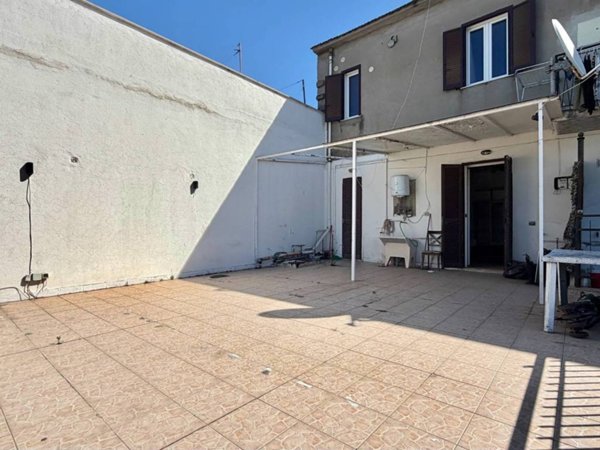 appartamento in vendita a Castel Gandolfo in zona Pavona