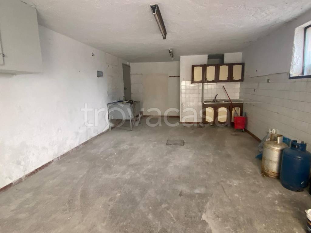appartamento in vendita a Castel Gandolfo in zona Pavona