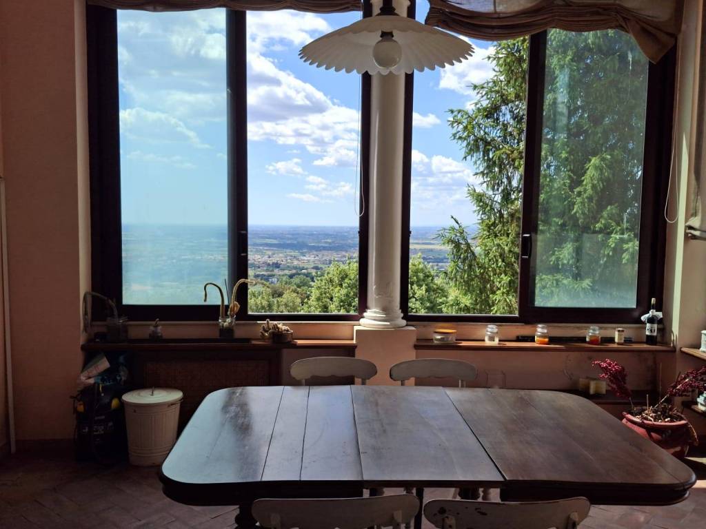 casa indipendente in vendita a Castel Gandolfo