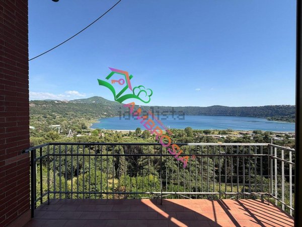 appartamento in vendita a Castel Gandolfo
