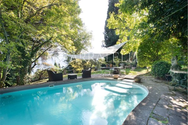 villa in vendita a Castel Gandolfo