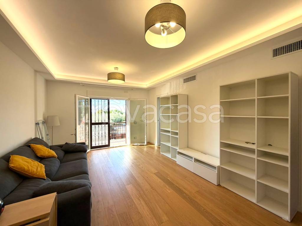 appartamento in vendita a Castel Gandolfo in zona Pavona