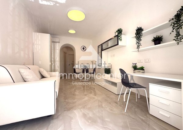 appartamento in vendita a Castel Gandolfo in zona Mole di Castel Gandolfo
