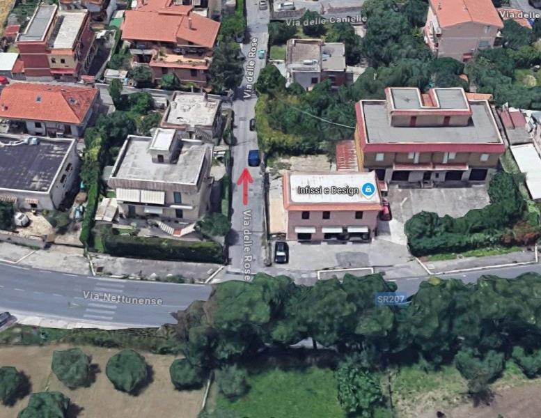 box auto in vendita a Castel Gandolfo in zona Pavona