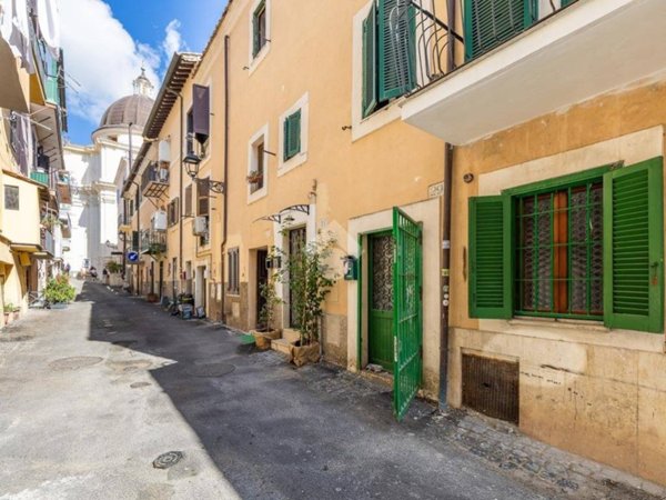 appartamento in vendita a Castel Gandolfo