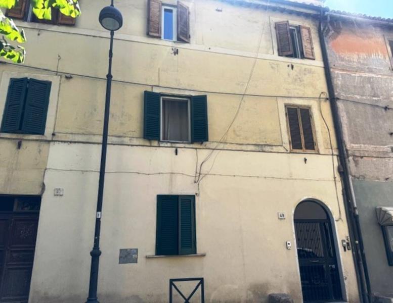 appartamento in vendita a Castel Madama