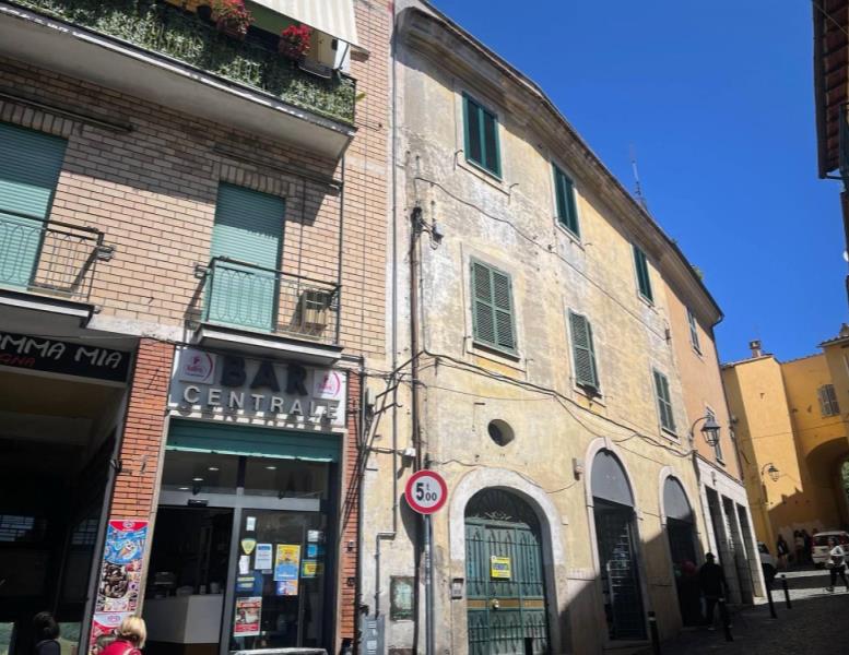 appartamento in vendita a Castel Madama