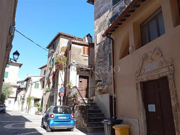 appartamento in vendita a Castel Madama