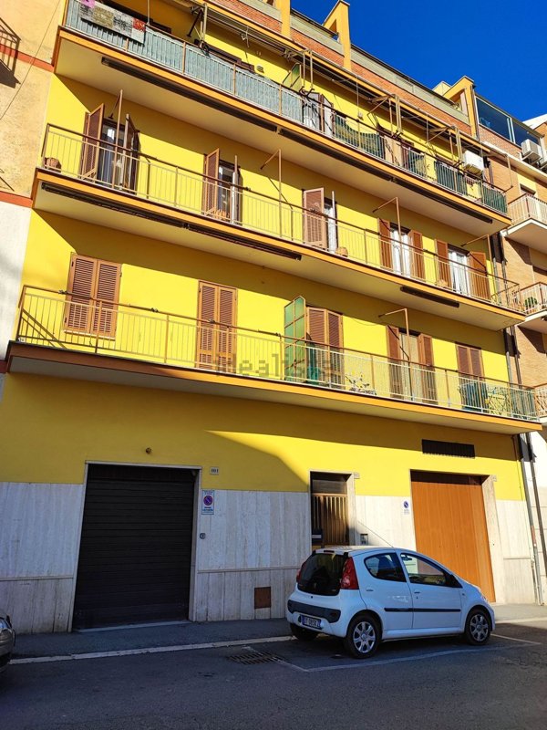 appartamento in vendita a Castel Madama