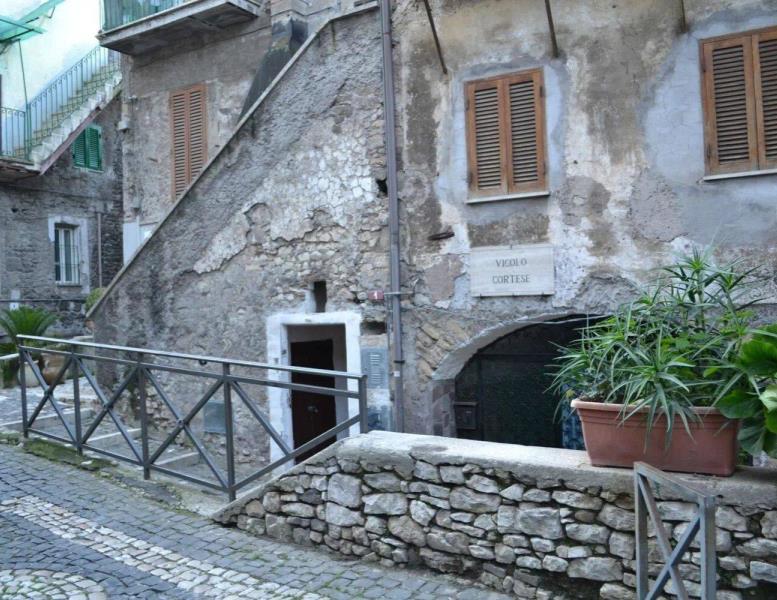 appartamento in vendita a Castel Madama