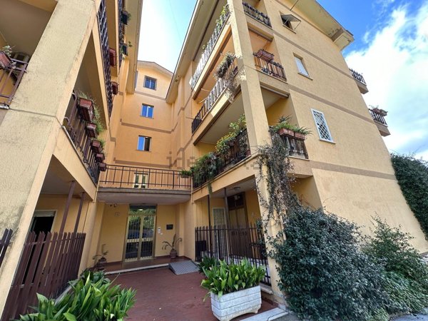 appartamento in vendita a Castel Madama