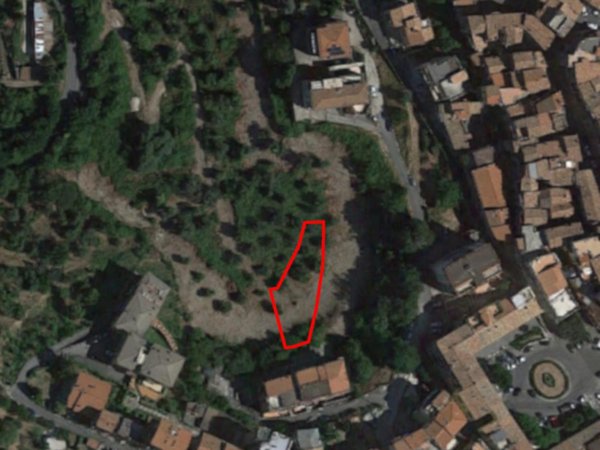 terreno edificabile in vendita a Castel Madama