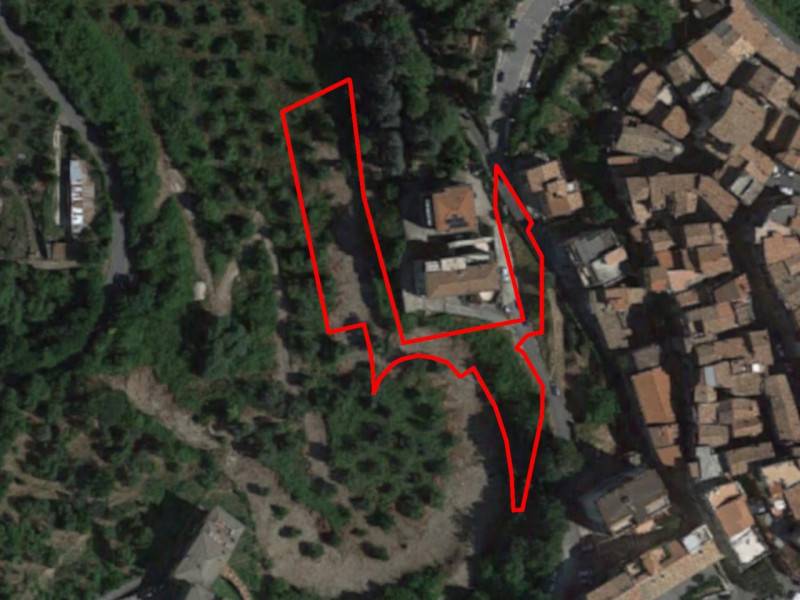 terreno edificabile in vendita a Castel Madama