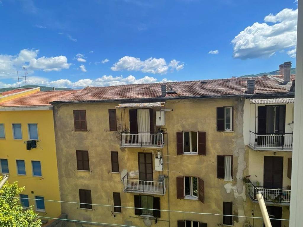 appartamento in vendita a Castel Madama