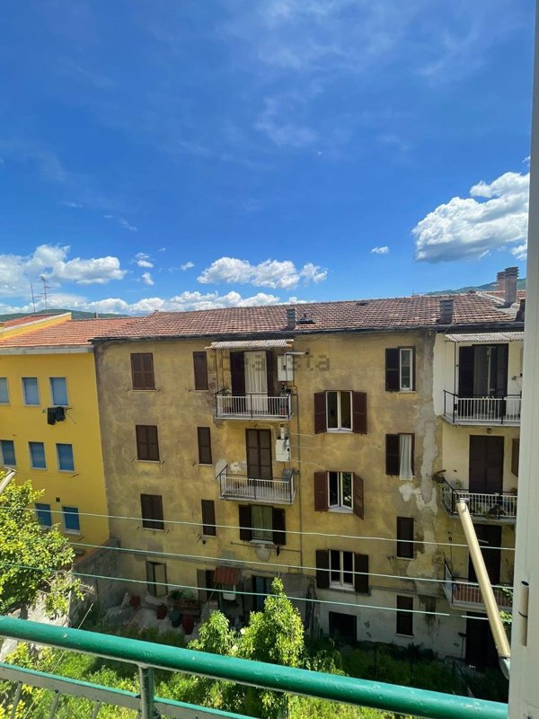appartamento in vendita a Castel Madama